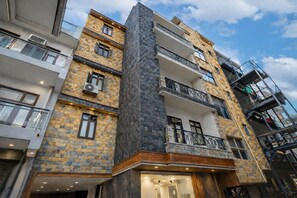 Exterior - A Square Homes & Stay (New Delhi)