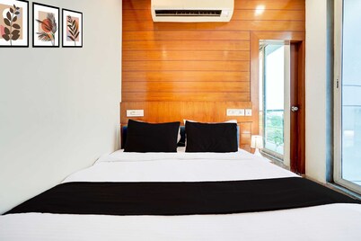 Hotel O Airport Road