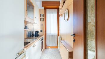 Basic-Apartment, Balkon | Eigene Küche | Espressomaschine