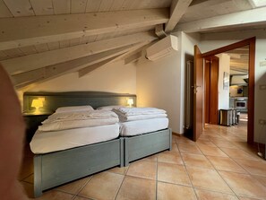 1 bedroom, free WiFi - Attic 8 (Nago-Torbole)