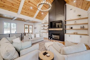 Televisor i llar de foc 