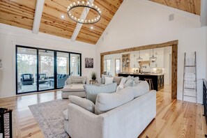 Televisor i llar de foc 