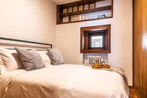 2 Schlafzimmer, Bügeleisen/Bügelbrett, Reisekinderbett, kostenloses WLAN