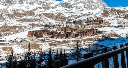 The Ski Lovers - Ski-in/Ski-out Matterhorn View