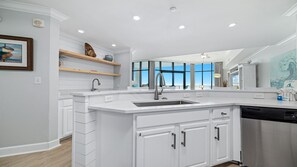 Fridge, microwave, oven, stovetop - Beachfront 3BR, Lazy River/Slide, On site Restaurant/Bar!! (Orange Beach)