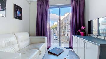 Televisio, työhuone