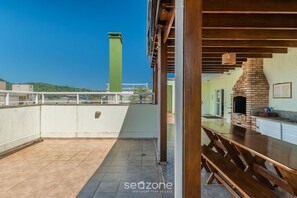 Imagen sin descripción, 3 de 10, botón