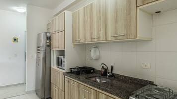 Basic Apartment | Private kitchen