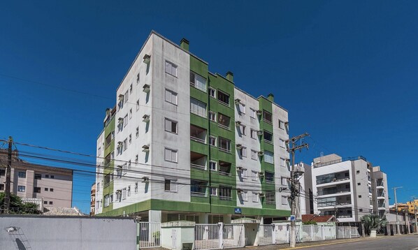 Basic Apartment | Bahagian luar