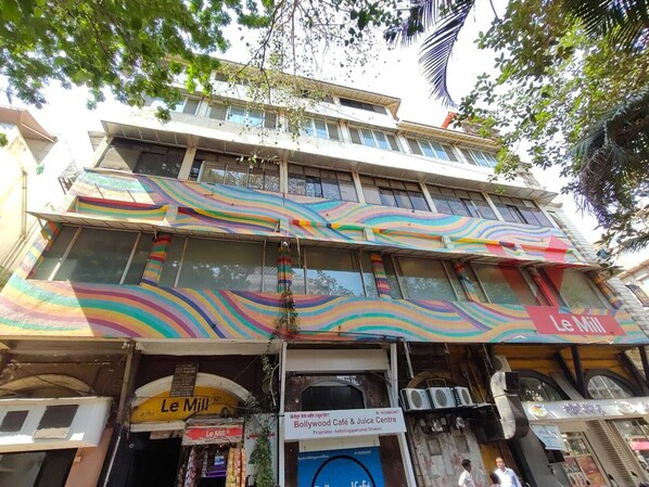 Exterior - Hotel Regal Gate (Mumbai)