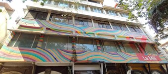 โรงแรม รีเกิล เกต