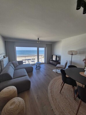 Smart TV - Sea view apartment - Sorrente 4 (Blankenberge)