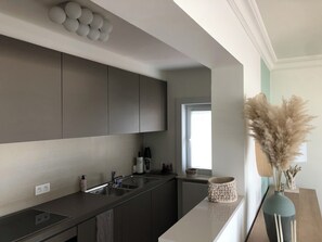 Private kitchen - Luxury apartment with spacious terrace, frontal sea view 4 to 5 people (Blankenberge)