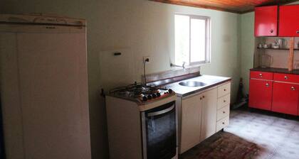 Casa de Campo com Churrasqueira e Fog o a Lenha