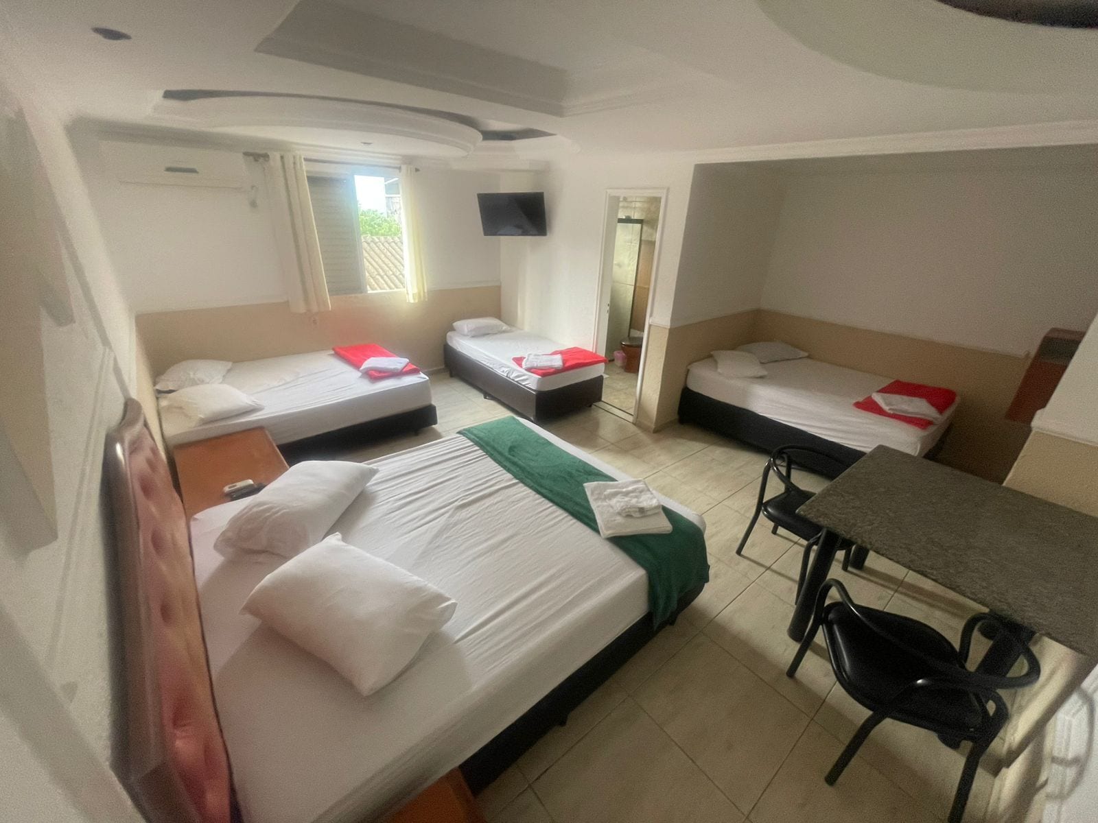 Økonomirom, flere senger | Wi-fi (inkludert)