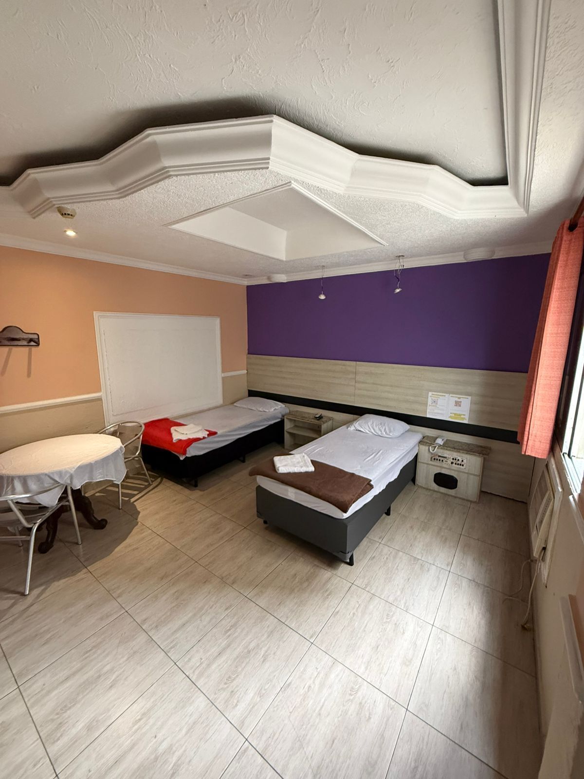 Rom – standard, 2 enkeltsenger | Wi-fi (inkludert)