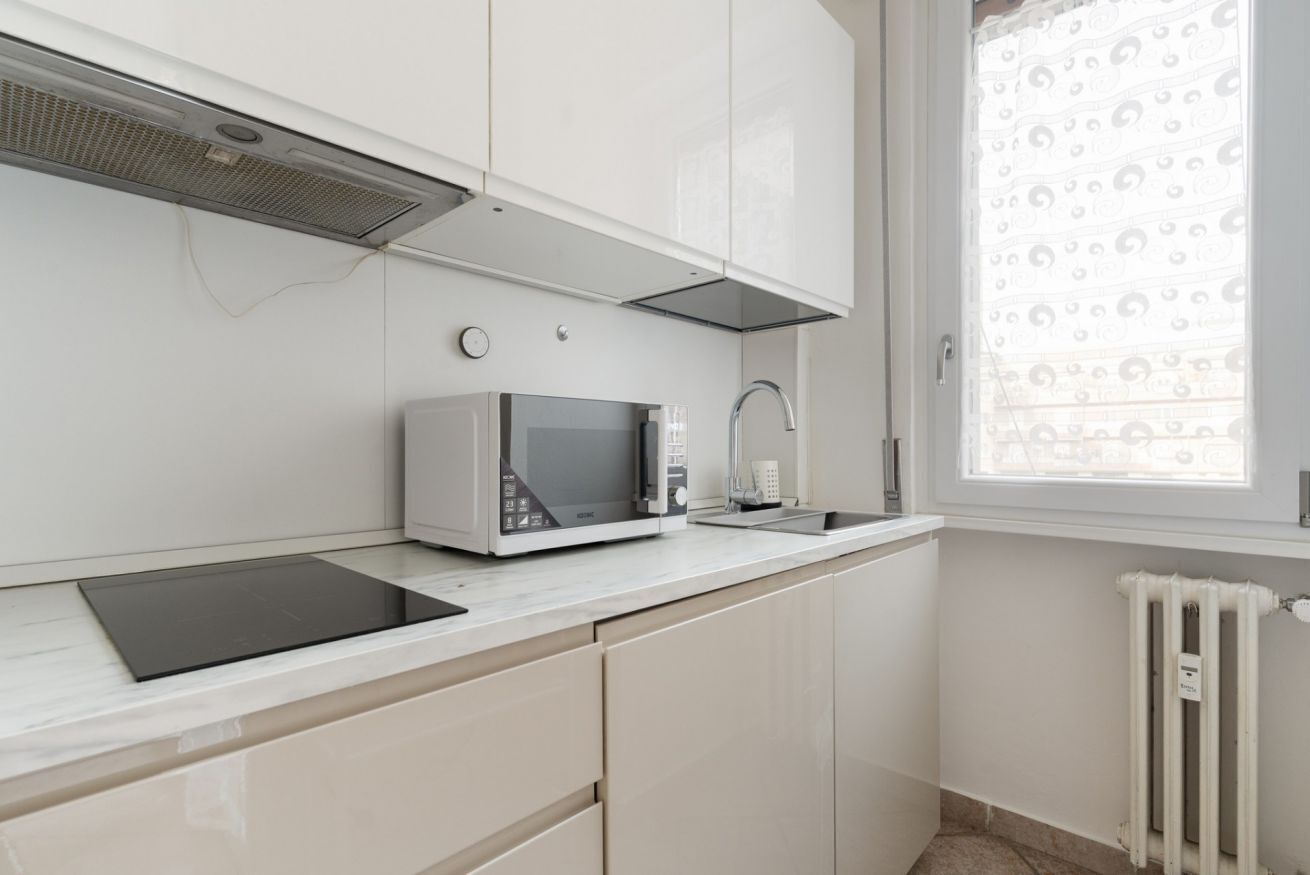 Kühlschrank, Mikrowelle, Toaster