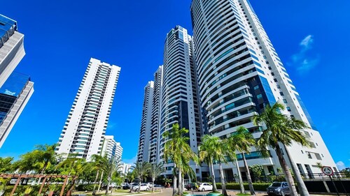 Apartamento Premium c Piscina Jacuzzi e Academia