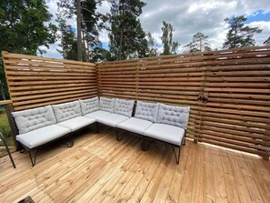 Talo, 4 makuuhuonetta, sauna, valtamerinäköala | Terassi/patio