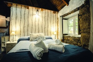 Room - CHOZOS RURALES EL SOLITARIO (Banos de Montemayor)