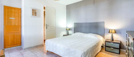 مكواة/لوح كي وواي فاي