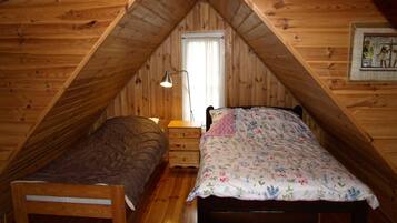 House | 2 bedrooms, individually furnished, bed sheets