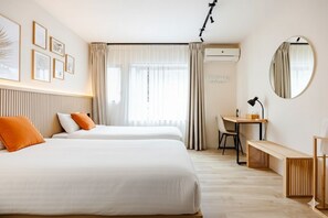 Unclassified image, 5 of 64, button - BBQ Beach: 4min walk, Cinema Room, Big:234m², 2bath 6bathroom (Katsuura)