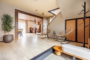 Unclassified image, 3 of 64, button - BBQ Beach: 4min walk, Cinema Room, Big:234m², 2bath 6bathroom (Katsuura)