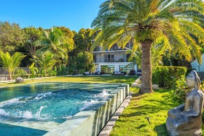 Pool - Beautiful Key Largo Home sleeps 10 (Key Largo)