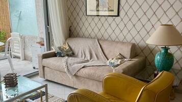 TV connectée, vidéothÚque, chaßne hi-fi