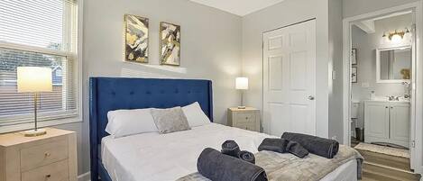 Ferros/tábuas de passar roupa, Wi-Fi, roupa de cama