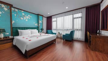 Executive Double Room, 1 King Bed, Lakeside | Premium bedding, down comforters, pillowtop beds, minibar