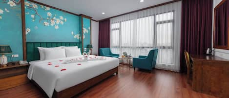 Executive-Doppelzimmer, 1 King-Bett, Seeseite | Hochwertige Bettwaren, Daunenbettdecken, Pillowtop-Betten, Minibar