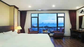 Executive Double Room, 1 King Bed, Lakeside