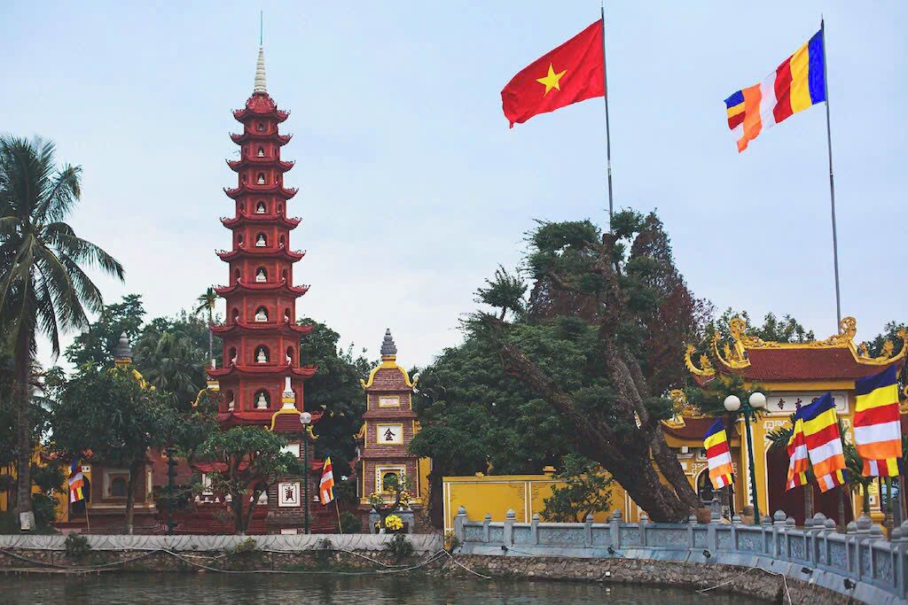 Executive Double Room, 1 King Bed, Lakeside | Point of interest