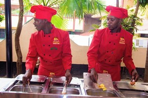 Free daily continental breakfast - Blue Hills Resort Sagana (Sagana)