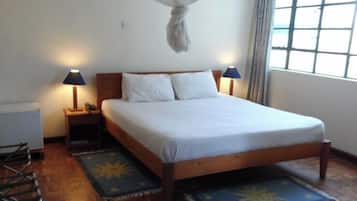 Habitación Deluxe doble, vistas al jardín | Wifi gratis y ropa de cama