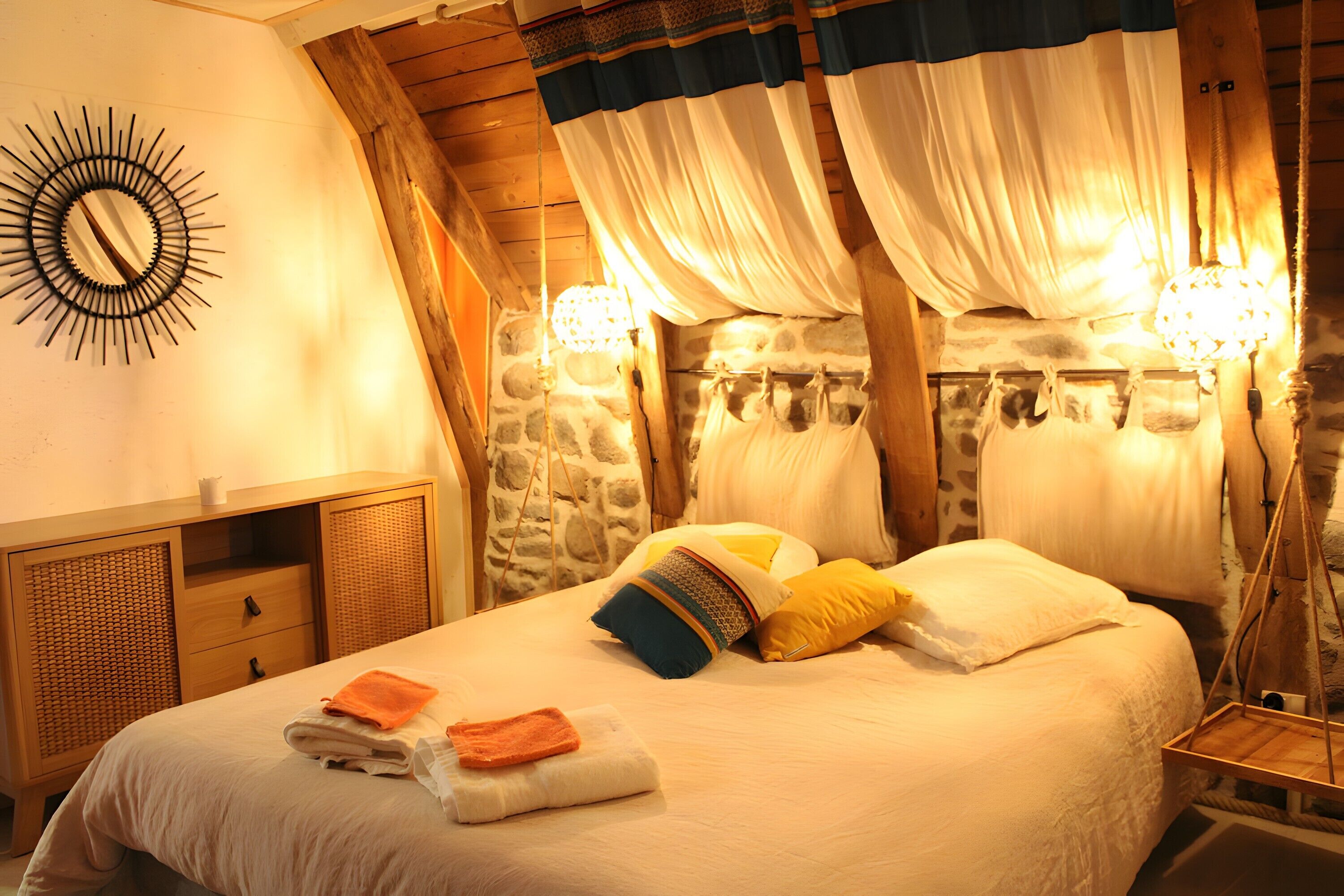 Tabla de planchar con plancha, wifi, ropa de cama