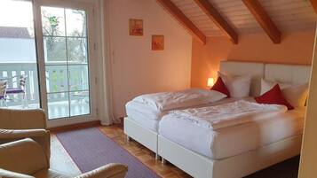 Apartamento Confort, 2 habitaciones, balcón, vistas a la montaña | Sistema de insonorización, tabla de planchar con plancha, wifi gratis