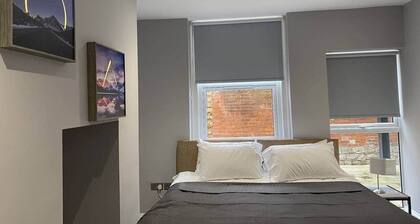 Chic Maidstone Getaway