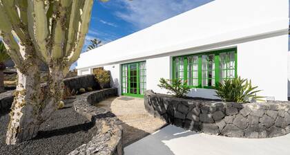 Lagar I by VillaGranCanaria
