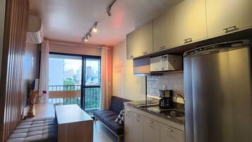 Leilighet – comfort, balkong, byutsikt | Innvendig