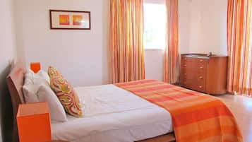 Villa, Balcony, Garden View | In-room safe, soundproofing, iron/ironing board, free WiFi