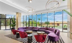 Interior - LUXURY APARTMENT IN TRYP BY WYNDHAM 4.5 STAR PROPERTY (Southport)