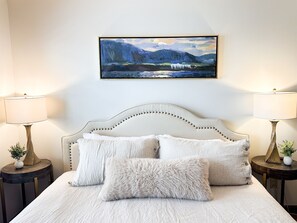 7 bedrooms, iron/ironing board, travel crib, free WiFi - SKI IN/OUT @ Lift > Shuffleboard, Hot Tub, Pool Table, PS5, 7 bedrooms (Snowshoe)