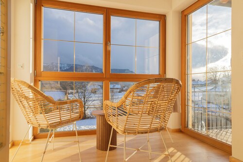 ღLiboria | Bright balcony apartment by the lake