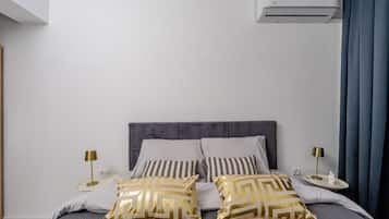 Deluxe Apartment, Balcony, City View