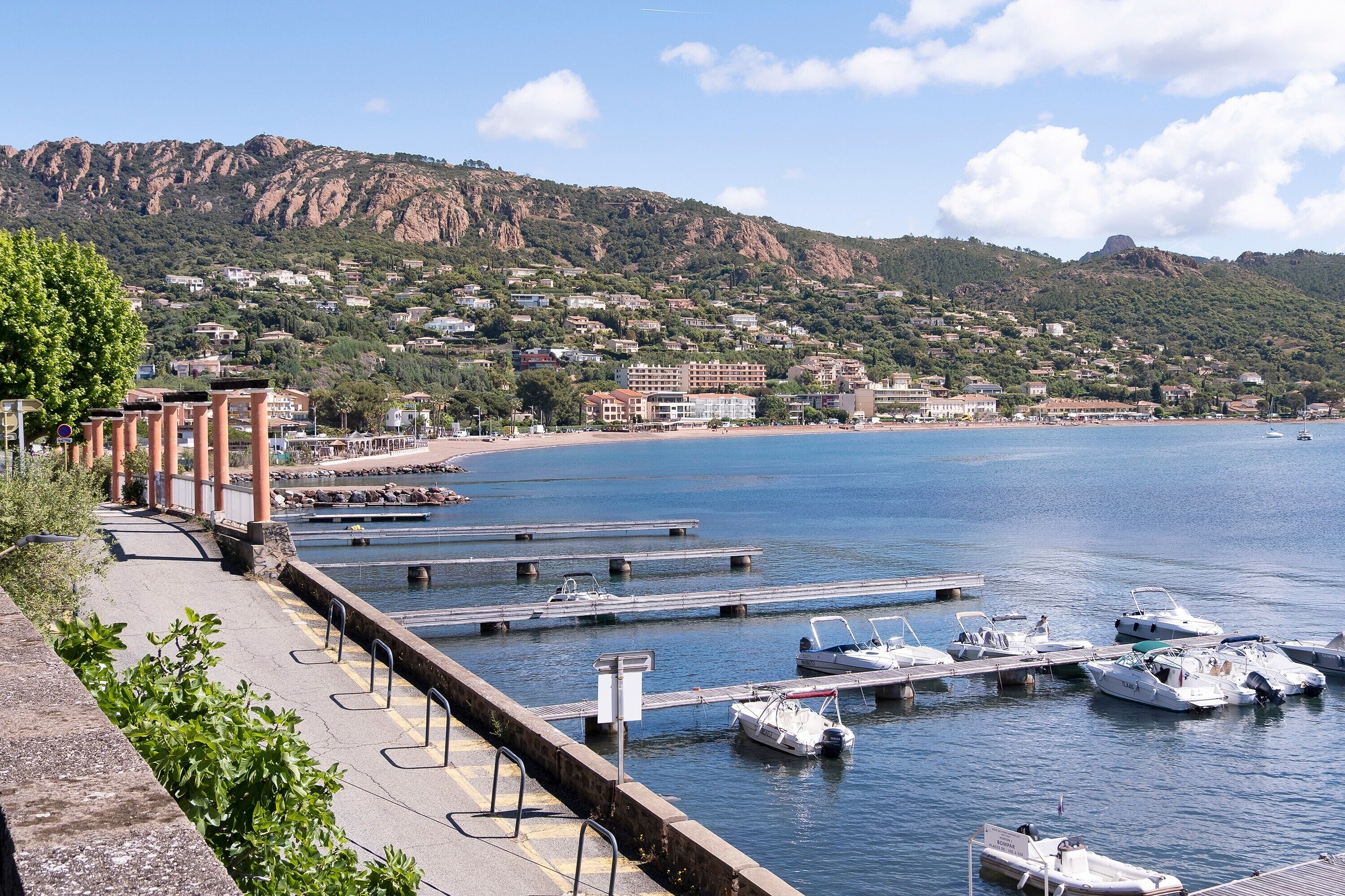 Marina/club náutico