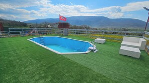 季節限定屋外プール