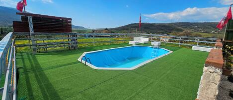 Seasonal outdoor pool